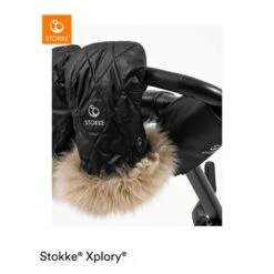 Stokke® Xplory® X Winter Kit Black -Stokke Verkauf stokkexploryx winterkit21 mittens stormcover pkg close 210407 1156 rt